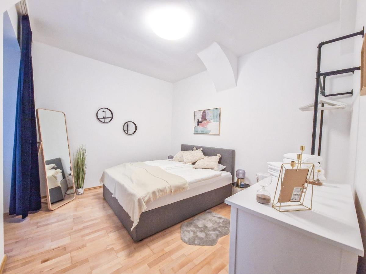 Feelhome - Design Apartment Fur 4 Gaste - Smart Tv - Naschmarkt فيينا المظهر الخارجي الصورة